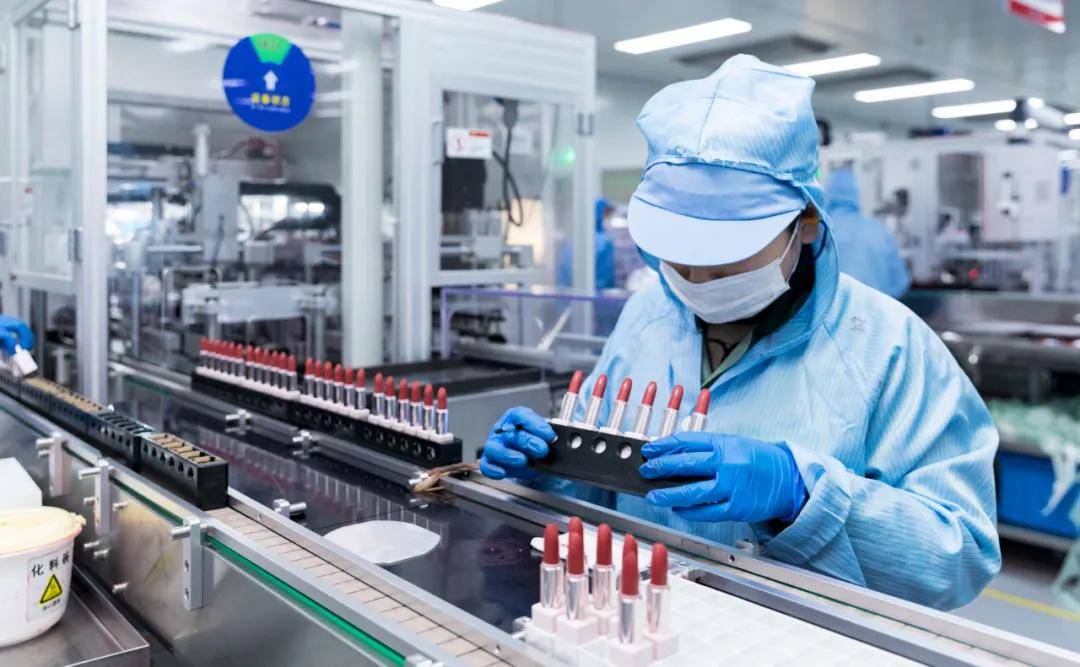 月产近7000万支！这家代工厂营收增长还将超三成，资产管理成隐形引擎